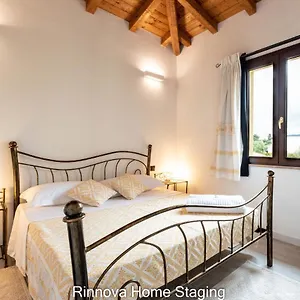 Vakantiehuis Vitto - Sleep & Go, Capoterra