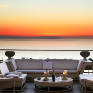 https://maison-blanche-taormina.taorminaitalyhotels.com